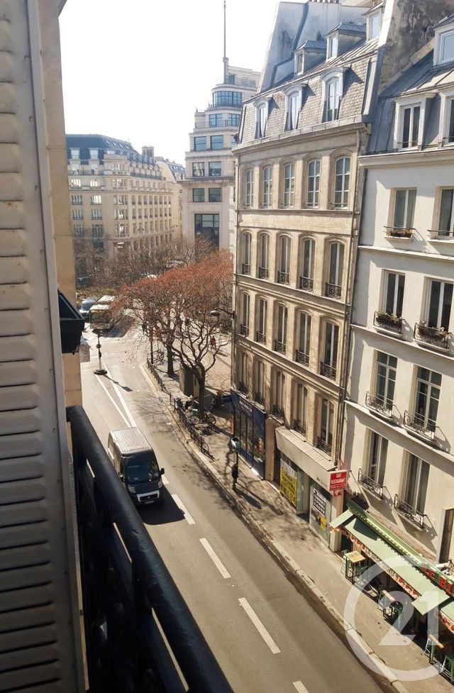 Appartement Studio à louer - 1 pièce - 29.0 m2 - PARIS - 75002 - ILE-DE-FRANCE - Century 21 Alpha Saint-Germain