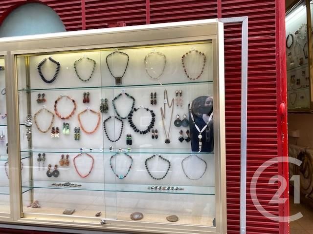 Afficher la photo en grand divers à louer - 2.0 m2 - PARIS - 75006 - ILE-DE-FRANCE - Century 21 Alpha Saint-Germain