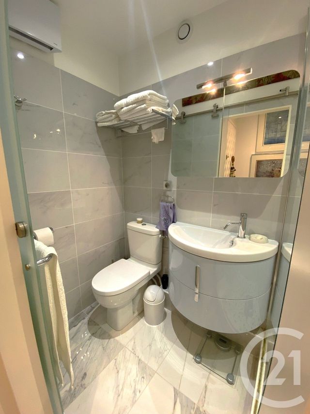 Appartement Studio à vendre - 1 pièce - 20.0 m2 - PARIS - 75006 - ILE-DE-FRANCE - Century 21 Alpha Saint-Germain