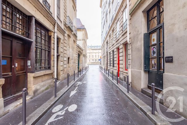 Appartement F2 à vendre - 2 pièces - 24.78 m2 - PARIS - 75006 - ILE-DE-FRANCE - Century 21 Alpha Saint-Germain