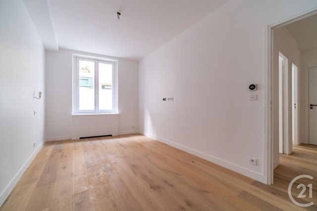 Appartement F4 à vendre - 4 pièces - 122.0 m2 - PARIS - 75006 - ILE-DE-FRANCE - Century 21 Alpha Saint-Germain