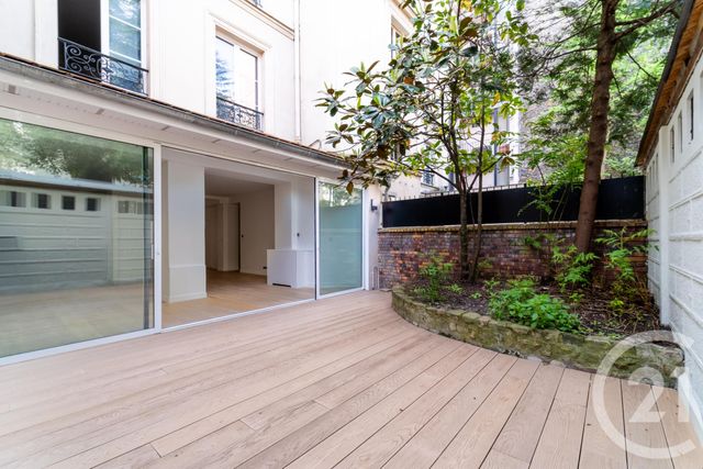 Appartement F4 à vendre - 4 pièces - 122.0 m2 - PARIS - 75006 - ILE-DE-FRANCE - Century 21 Alpha Saint-Germain