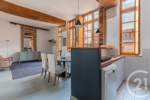 Appartement à louer - 3 pièces - 81.5 m2 - PARIS - 75006 - ILE-DE-FRANCE - Century 21 Alpha Saint-Germain