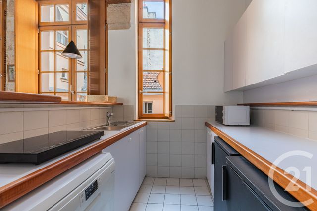 Appartement à louer - 3 pièces - 81.5 m2 - PARIS - 75006 - ILE-DE-FRANCE - Century 21 Alpha Saint-Germain