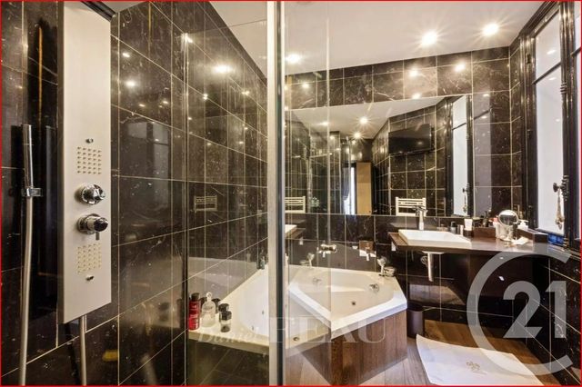Appartement à vendre - 5 pièces - 182.0 m2 - PARIS - 75004 - ILE-DE-FRANCE - Century 21 Alpha Saint-Germain