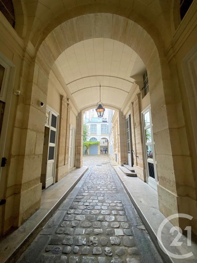 Appartement T2 à louer - 2 pièces - 33.08 m2 - PARIS - 75007 - ILE-DE-FRANCE - Century 21 Alpha Saint-Germain