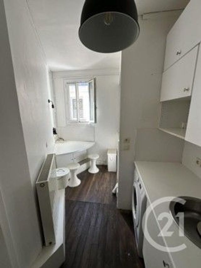 Appartement Studette à vendre - 1 pièce - 18.31 m2 - PARIS - 75006 - ILE-DE-FRANCE - Century 21 Alpha Saint-Germain