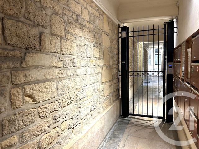 Appartement Studio à vendre - 1 pièce - 30.05 m2 - PARIS - 75006 - ILE-DE-FRANCE - Century 21 Alpha Saint-Germain