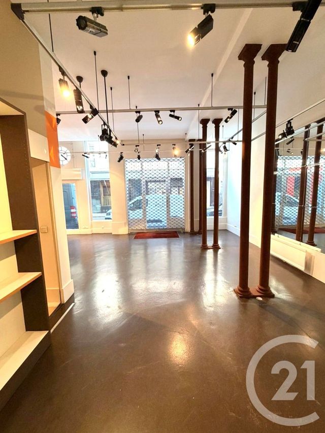 Appartement Autre à vendre - 3 pièces - 72.0 m2 - PARIS - 75007 - ILE-DE-FRANCE - Century 21 Alpha Saint-Germain