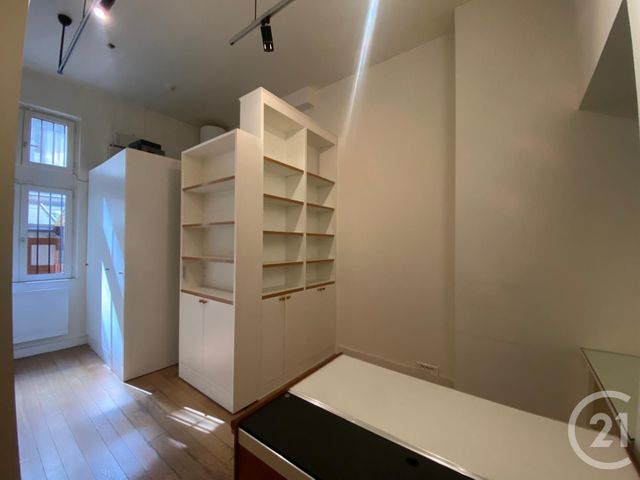 Appartement Autre à vendre - 3 pièces - 72.0 m2 - PARIS - 75007 - ILE-DE-FRANCE - Century 21 Alpha Saint-Germain