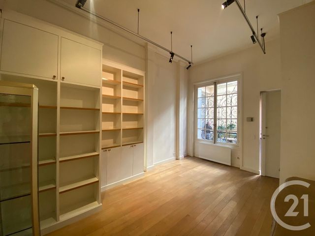 Appartement Autre à vendre - 3 pièces - 72.0 m2 - PARIS - 75007 - ILE-DE-FRANCE - Century 21 Alpha Saint-Germain