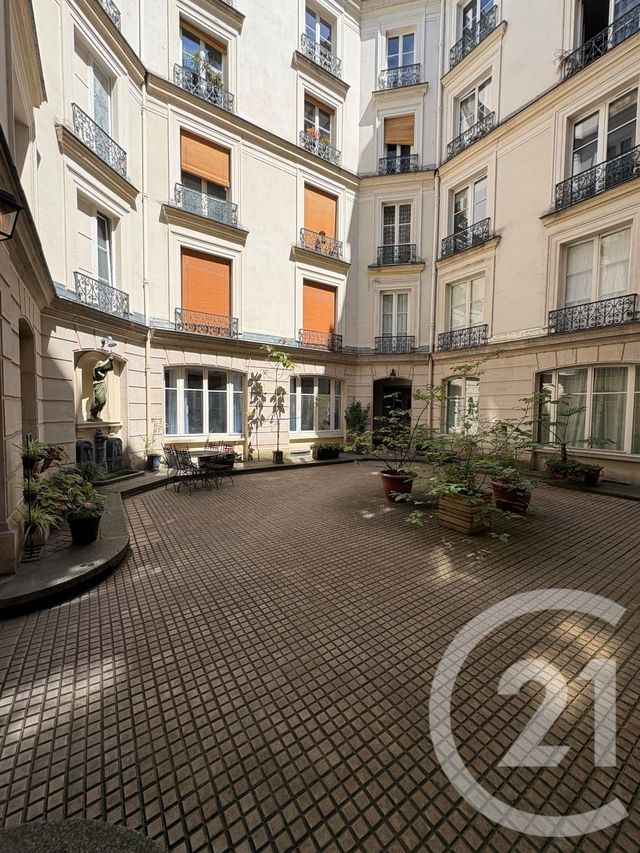 Appartement F2 à vendre - 2 pièces - 44.89 m2 - PARIS - 75006 - ILE-DE-FRANCE - Century 21 Alpha Saint-Germain