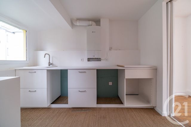 Appartement Atelier d artiste à vendre - 4 pièces - 83.6 m2 - PARIS - 75014 - ILE-DE-FRANCE - Century 21 Alpha Saint-Germain