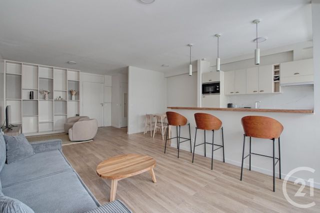 Appartement F3 à vendre - 3 pièces - 71.0 m2 - PARIS - 75007 - ILE-DE-FRANCE - Century 21 Alpha Saint-Germain