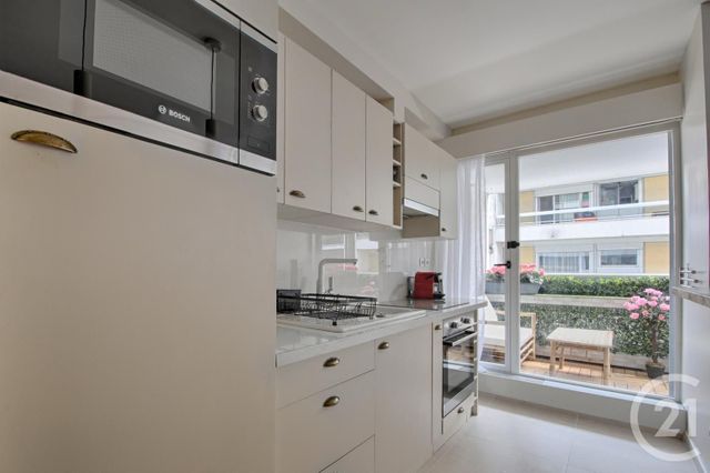 Appartement F3 à vendre - 3 pièces - 71.0 m2 - PARIS - 75007 - ILE-DE-FRANCE - Century 21 Alpha Saint-Germain