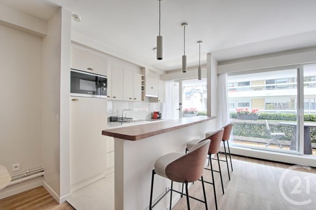 Appartement F3 à vendre - 3 pièces - 71.0 m2 - PARIS - 75007 - ILE-DE-FRANCE - Century 21 Alpha Saint-Germain