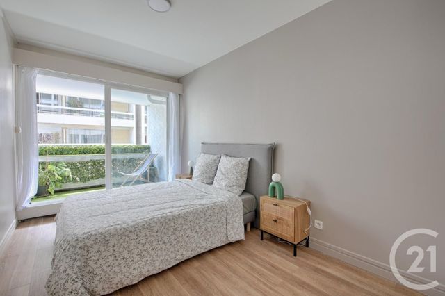 Appartement F3 à vendre - 3 pièces - 71.0 m2 - PARIS - 75007 - ILE-DE-FRANCE - Century 21 Alpha Saint-Germain