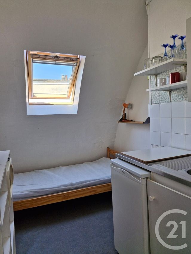 Chambre à vendre - 1 pièce - 5.37 m2 - PARIS - 75009 - ILE-DE-FRANCE - Century 21 Alpha Saint-Germain