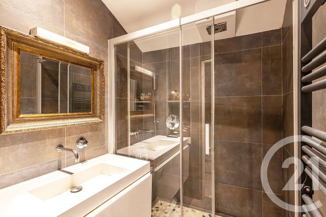 Appartement F2 à vendre - 2 pièces - 50.73 m2 - PARIS - 75002 - ILE-DE-FRANCE - Century 21 Alpha Saint-Germain